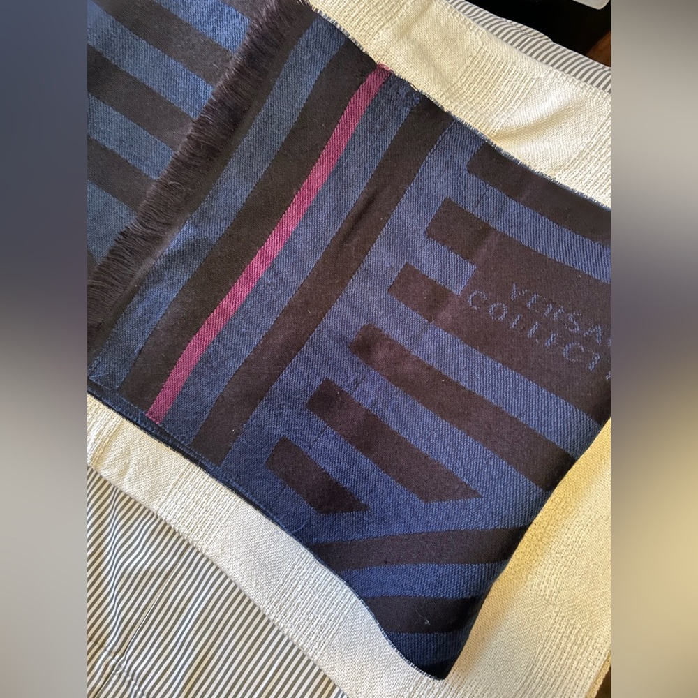 🧣 #Exclusive #Versace #Collection #Scarf #GreatCondition #StorageKept